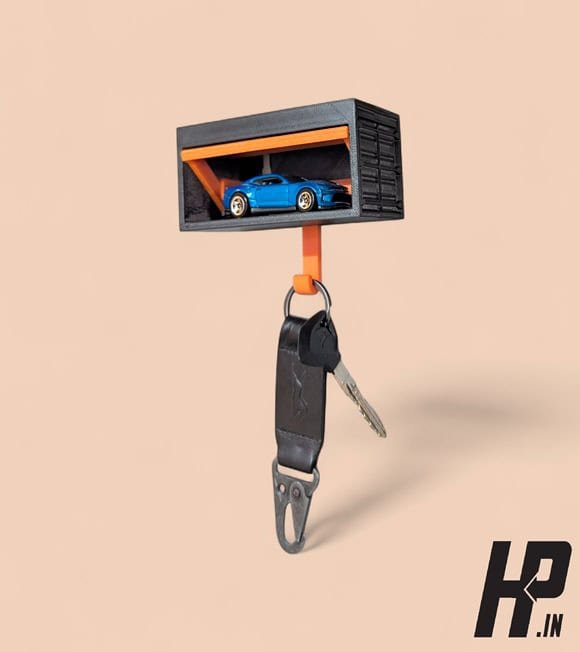 Miniature Garage Key Holder – Wall Mounted 2.jpg